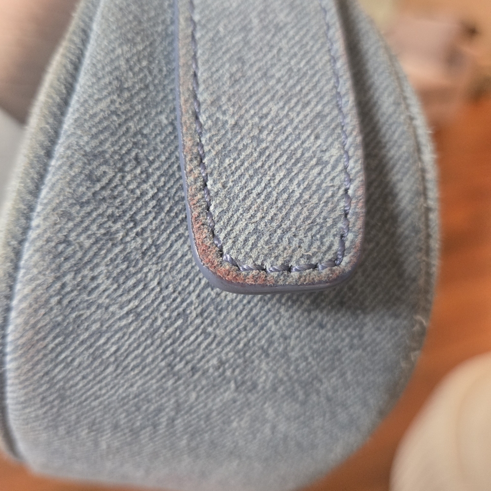 Elegant Light Blue Shoulder Bag - Picture 10 of 10